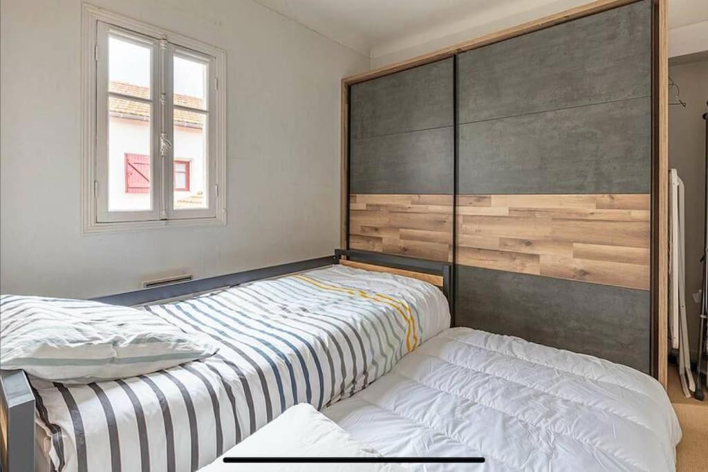 Exceptionnel 3 Pieces Art Deco En Dernier Etage Avec Garage Prive Centre Biarritz Apartment Luaran gambar
