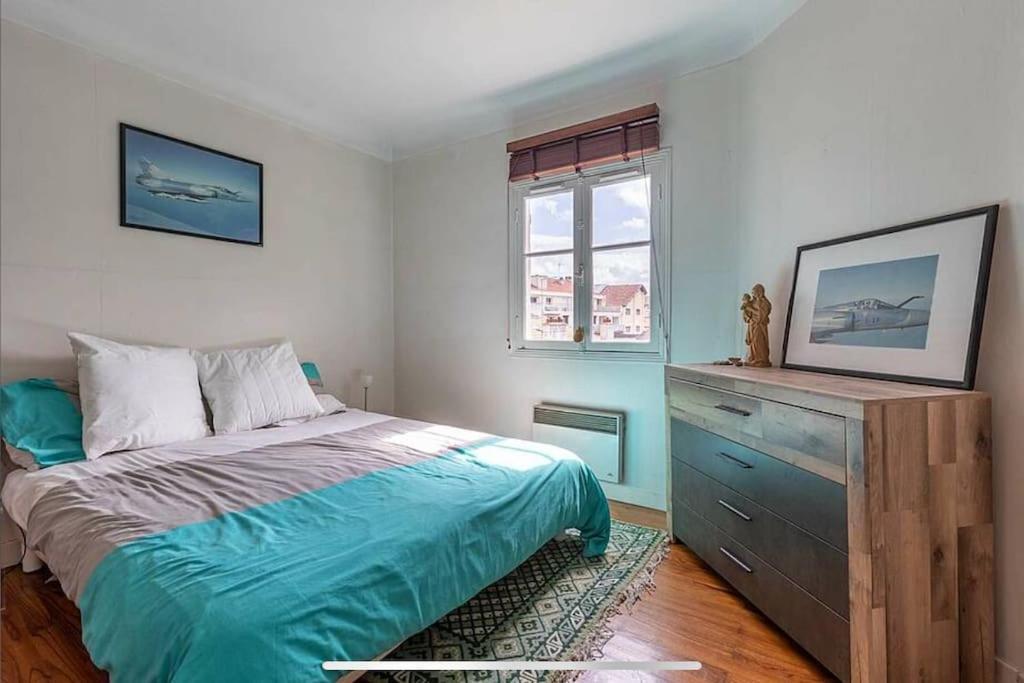 Exceptionnel 3 Pieces Art Deco En Dernier Etage Avec Garage Prive Centre Biarritz Apartment Luaran gambar